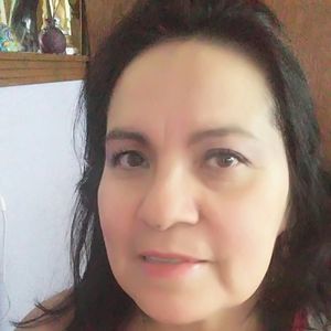 Meet your Posher, Esperanza